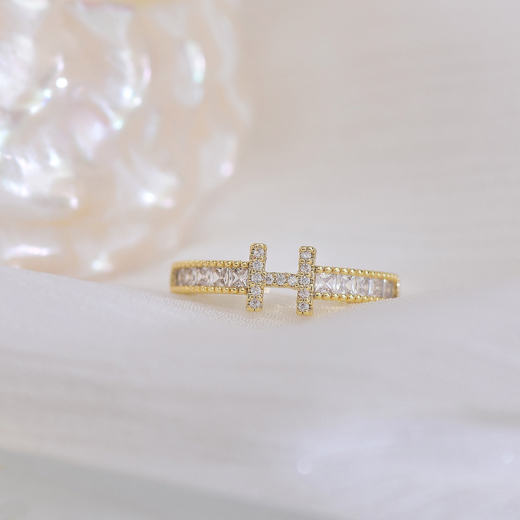 Nhẫn Hở Mạ Vàng 18K Đính Đá Zircon Sang Trọng