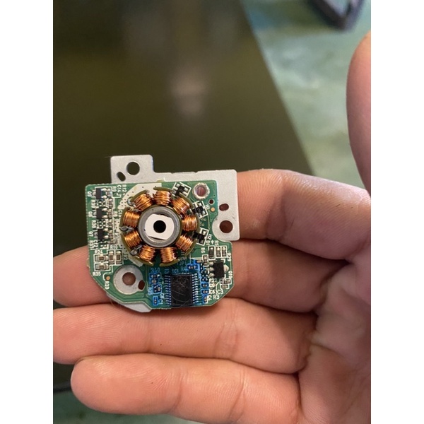 Động cơ hút không than cho robot hút bụi