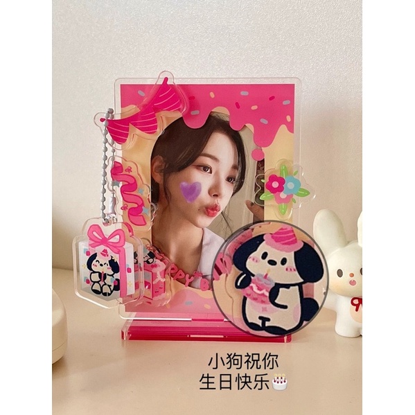 Standee card/Card holder gắn charm - Khung ảnh acrylic chủ đề sinh nhật trưng bo góc