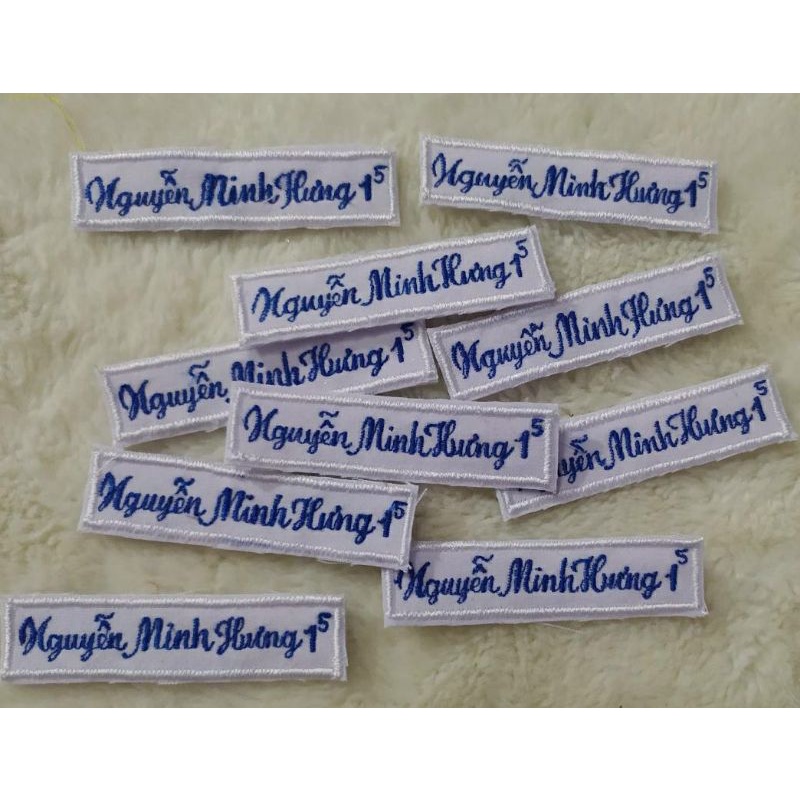 Set 5 bảng tên 3 chữ có tích hợp keo chất liệu vải cotton.