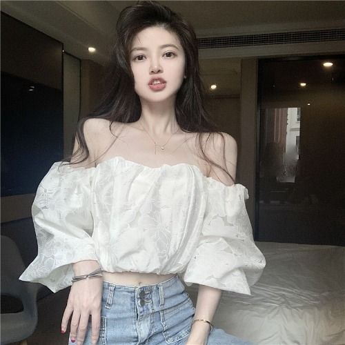 Hyuna Áo Ống Ngắn Trễ Vai Tay Phồng Màu Trắng Phong Cách Mới Mùa Hè Ngọt Ngào Cho Nữ