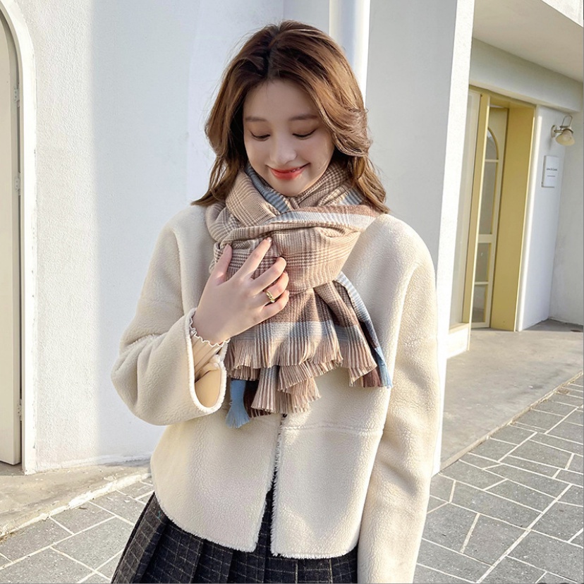 Khăn Choàng Cổ Kẻ Caro Tua Rua Hàn Quốc Phong Cách Mới