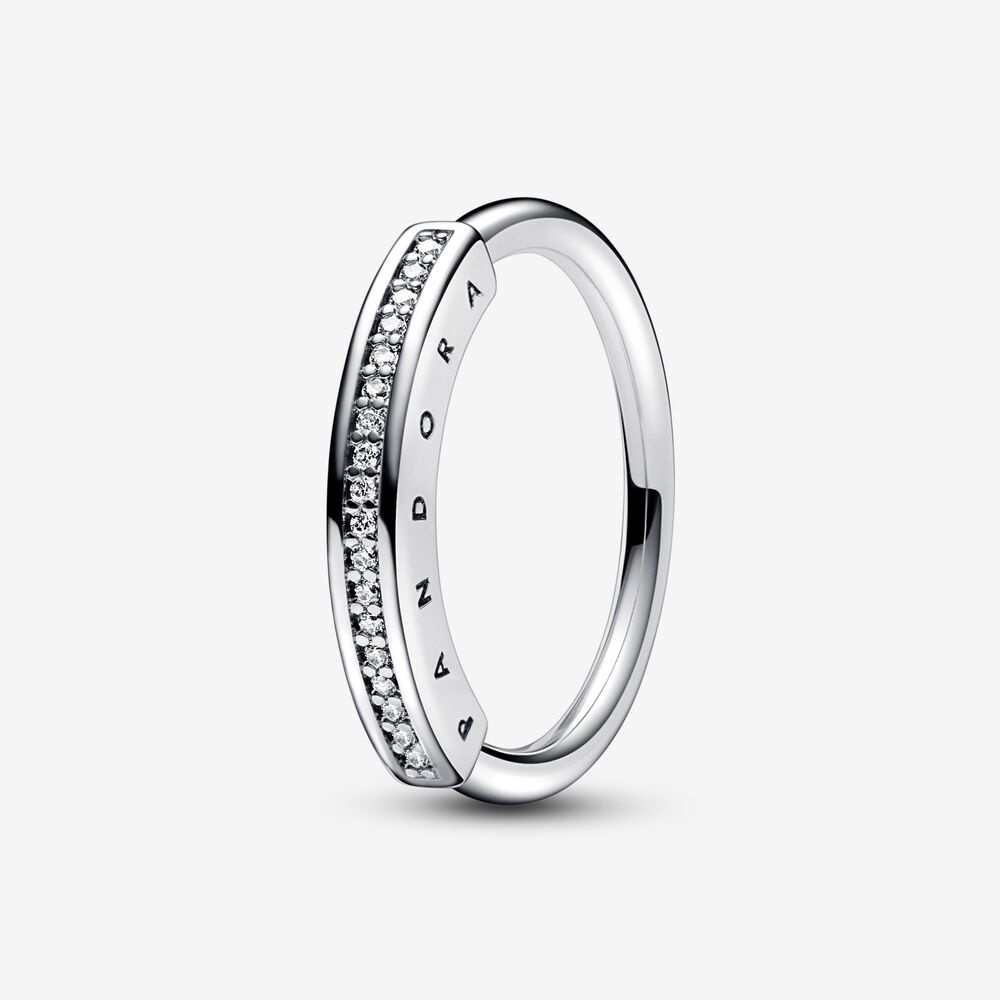 Pavé pavé classic style ring