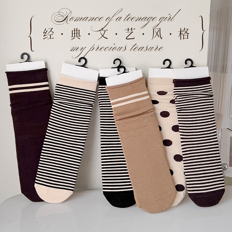 Vớ Cotton Họa Tiết Chấm Bi Phong Cách Retro D772