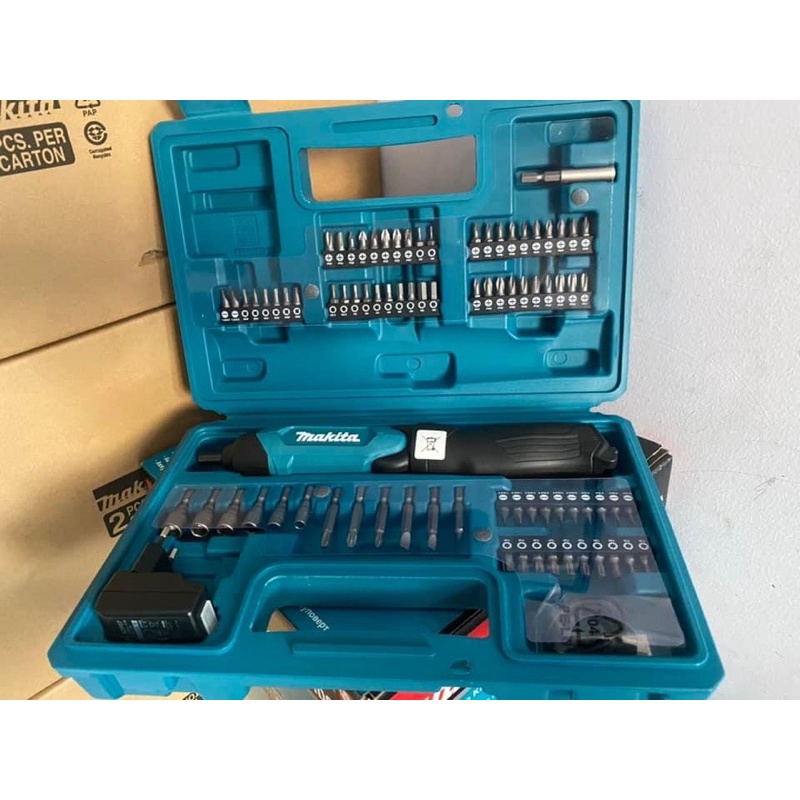 Bộ máy vặn vít dùng pin Makita DF001DW 3.6V