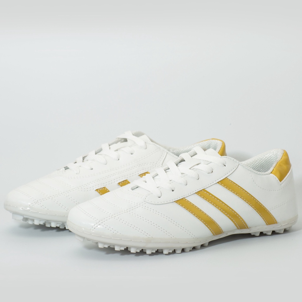 Giày Đá Bóng Ct3 Wika 3 Sọc Dùng Cho Sân Cỏ Nhân Tạo Khâu Toàn Bộ Đế Siêu Ôm Chân Chất Liệu Pu