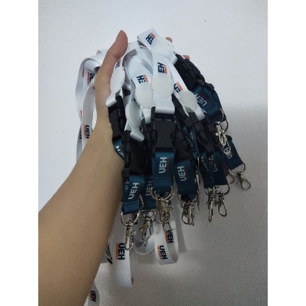 Dây đeo thẻ sinh viên