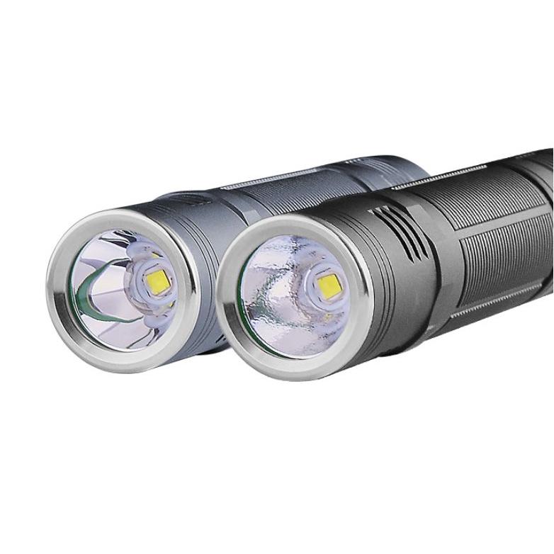 Đèn Pin Mini PIONEMAN K18 SFT40 / SST40 LED 18650 Tiện Dụng Khi Đi Cắm Trại