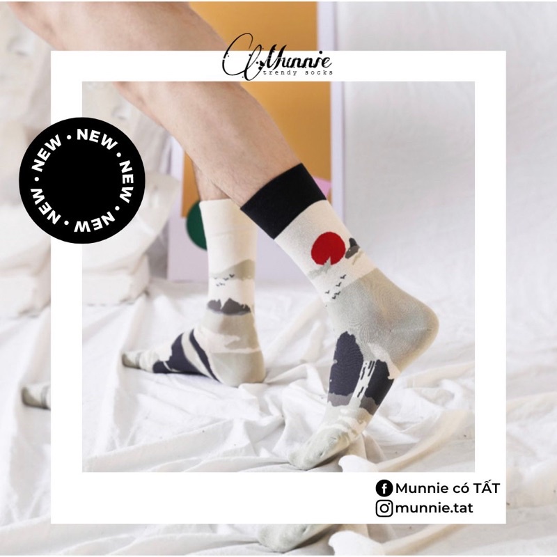 Tất cổ cao - Vớ 1 đôi 2 chiếc khác nhau - Mismatched socks - Hoạ tiết Tranh vẽ
