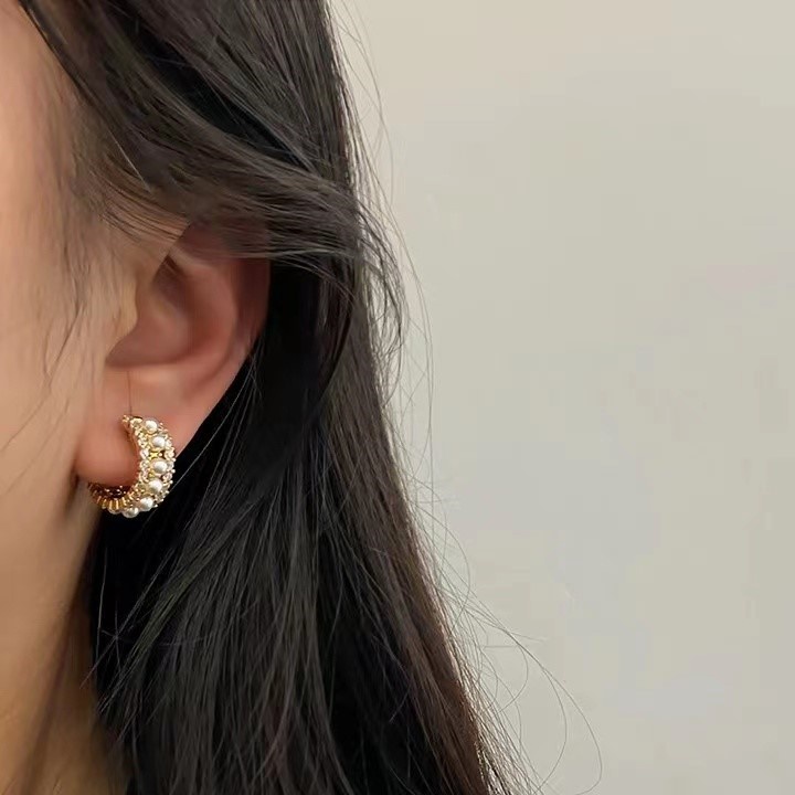 Bộ Khuyên Tai Kẹp Đính Kim Cương Ngọc Trai Không Cần Lỗ Xỏ Lỗ Màu Vàng / Bạc Chất Lượng Cao Làm Quà Tặng