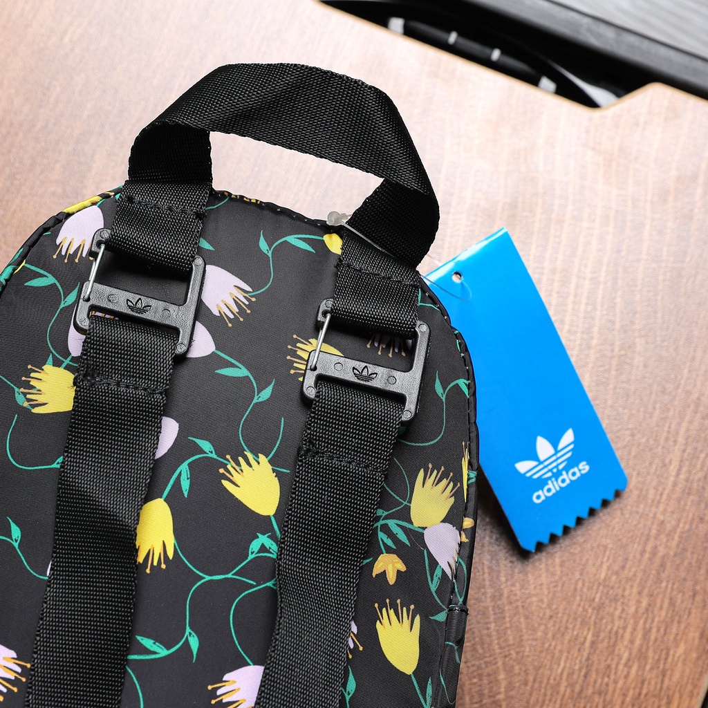 Balo Mini Adidas Graphic FL9682