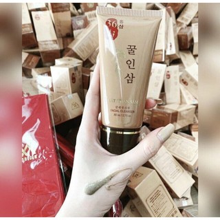 SỬA RỬA MẶT MẬT NHÂN SÂM