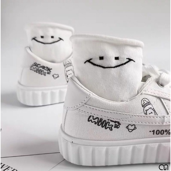 Vớ Cổ Trung Nữ Tone Màu Trắng Họa Tiết Gấu Mặt Cười Thời Trang Đẹp Vải Cotton 2AM