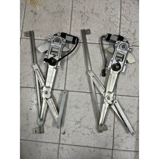 Compa nâng kính cửa trước Mitsubishi Jolie 2003-2005