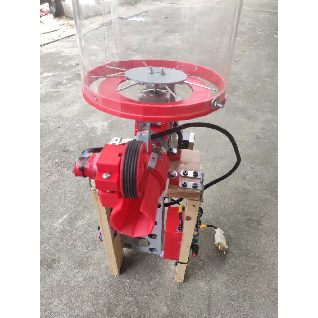 Máy bắn bóng bàn một nòng