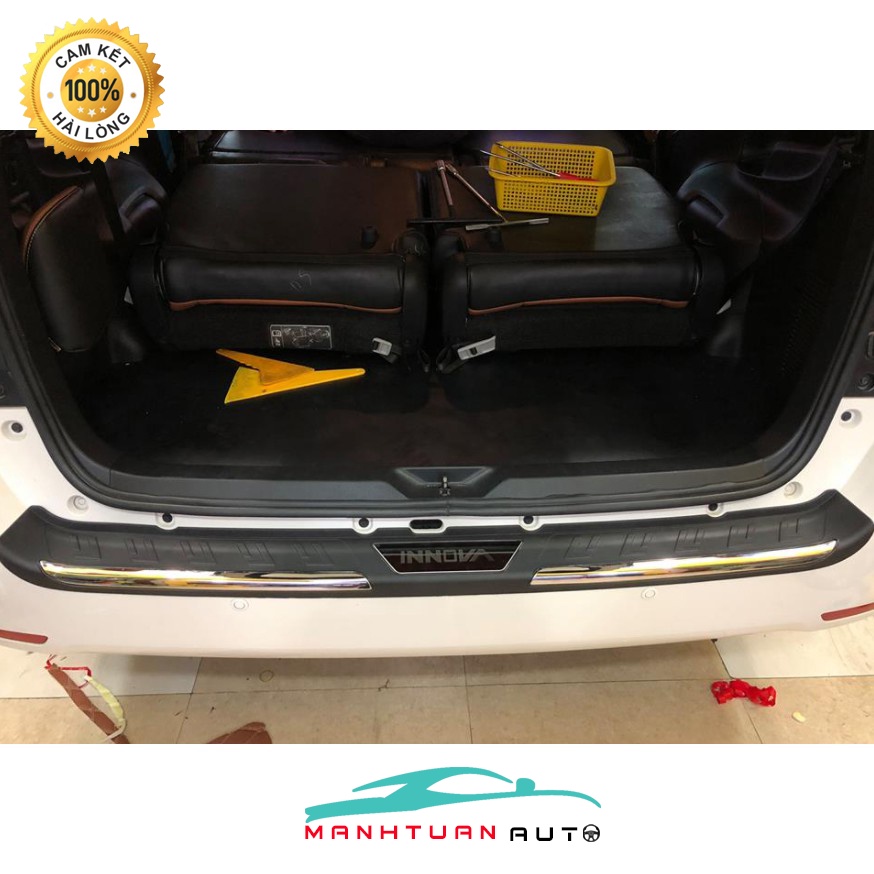 ỐP CHỐNG TRẦY CỐP TRONG NGOÀI INNOVA TOYOTA 2017-2022 Nhựa đen cao cấp
