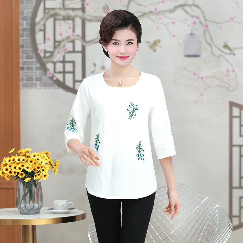 áo kiểu nữ trung niên chất đũi họa tiết thêu tay lỡ cổ tròn thanh lịch quý phái, món quà cho mẹ cho bà Q3