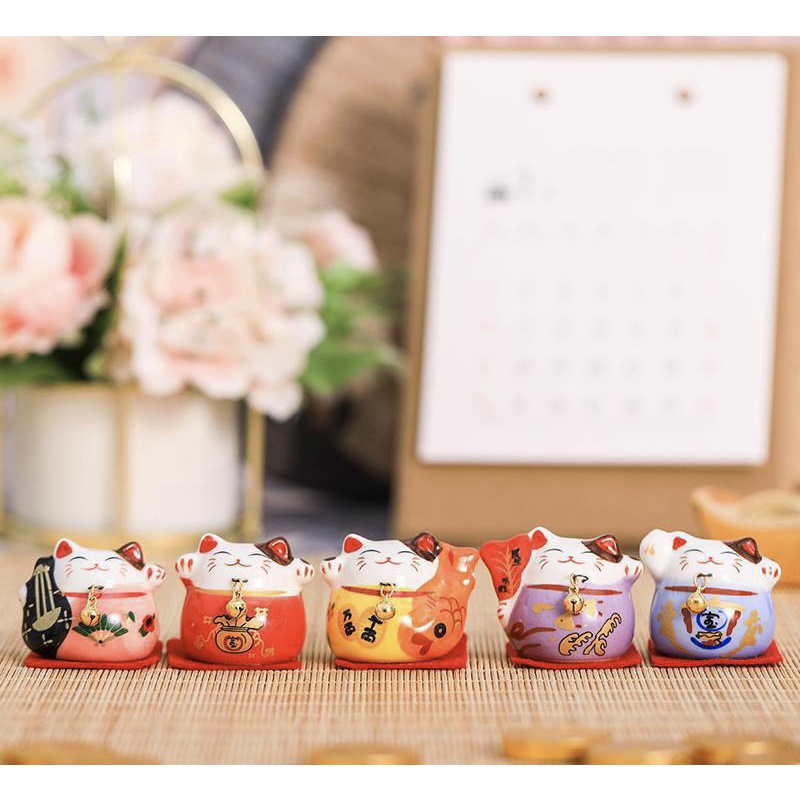 Mèo thần tài mini trang trí taplo ô tô , bàn làm việc , decor - Mèo thần tài Maneko để xe hơi