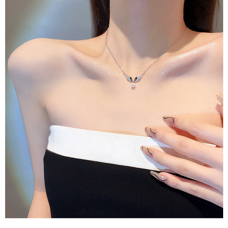 Vòng cổ Thép Titan Mặt Hình Đôi Cánh Nhỏ Đính Đá zircon Ngọc Trai Nhân Tạo Thời Trang Cho Nữ