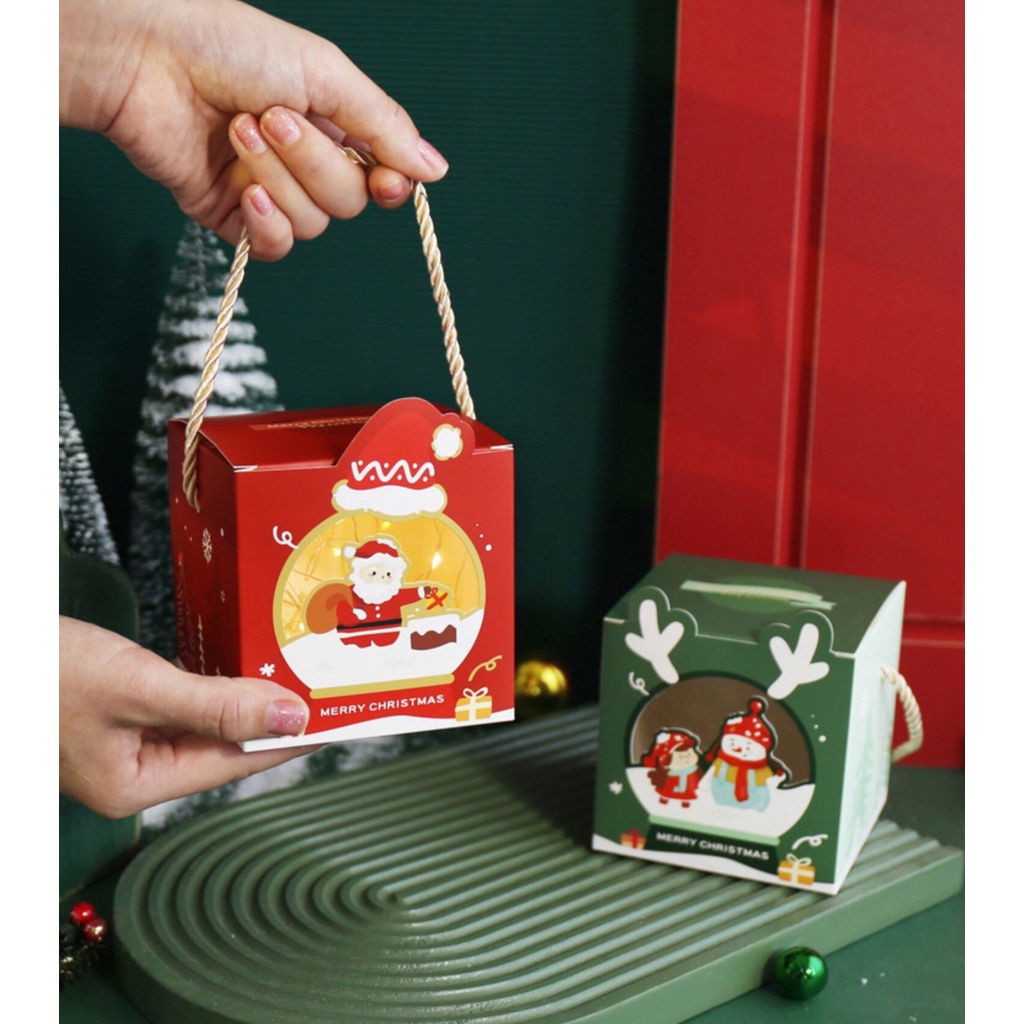 Hộp giấy đựng bánh kẹo, quà tặng, phong cách giáng sinh ,Kích thước 10*10cm - POPPY STORE