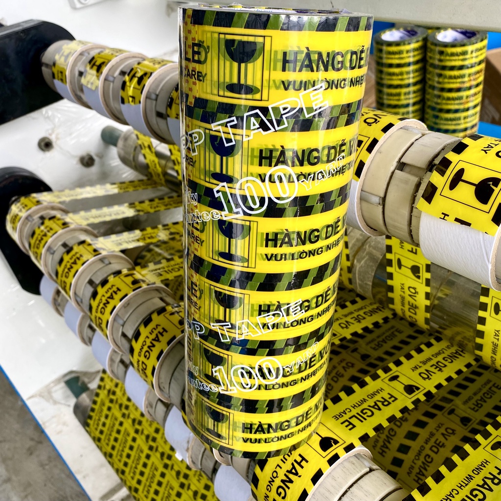 Băng keo 100Yard "HÀNG DỄ VỠ" nặng 1kg lõi giấy 3mm giá rẻ có sẵn