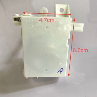 Khoá máy giặt Hitachi lồng đứng ( hãng tháo máy )