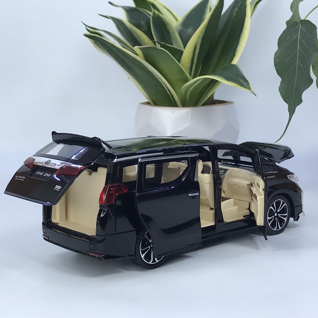 Mô hình xe ô tô Toyota Alphard tỷ lệ 1:24 bằng kim loại mẫu MPV đẳng cấp thương gia