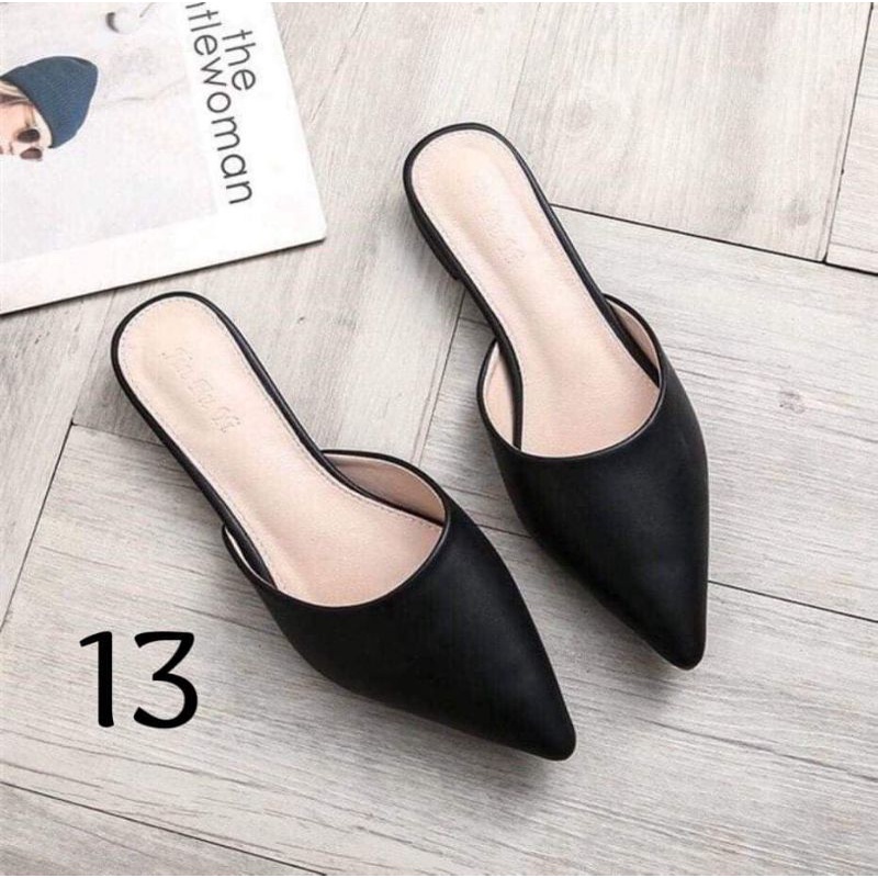 Giày sục trơn hợp với những chị thích sự đơn giản có big size