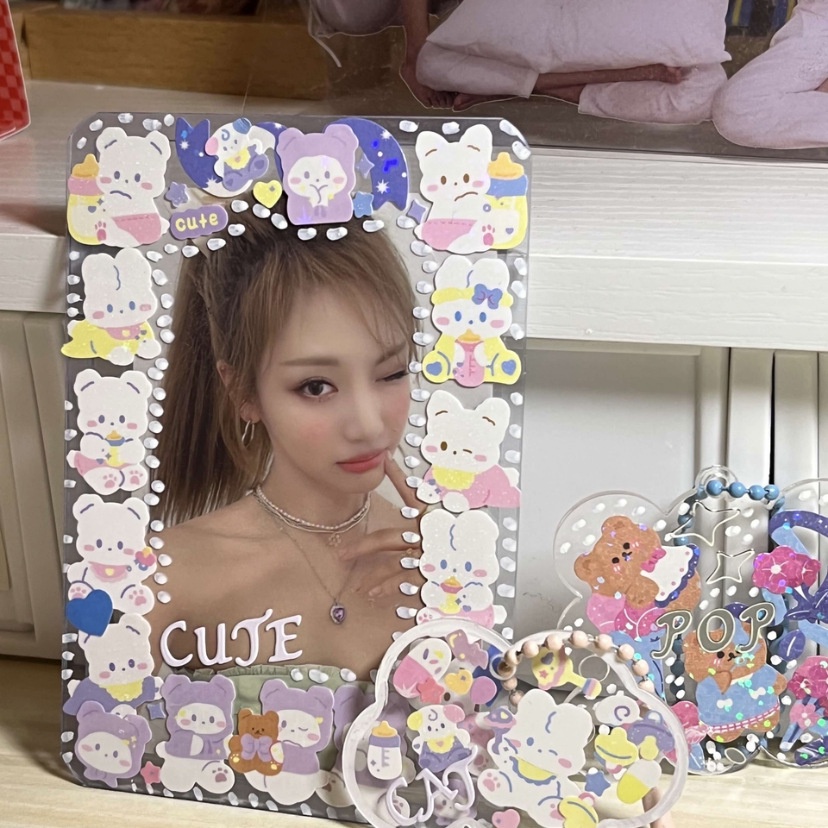 Peach 100Pcs random without repetition Collection of cute animal cartoon stickers Journal Scrapbook Decor Sticker
