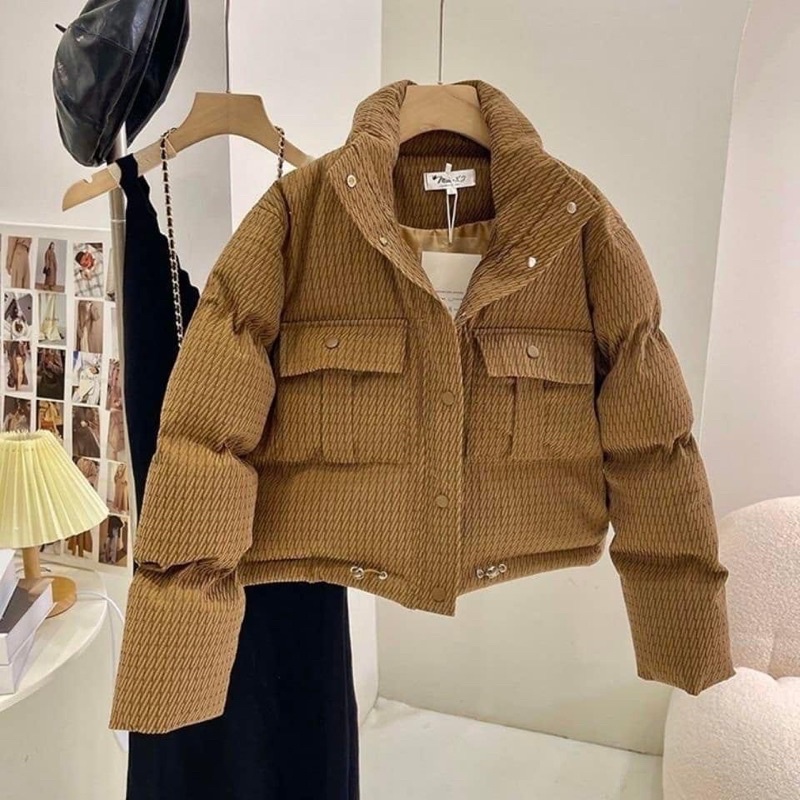 Áo phao nâu dáng ngắn