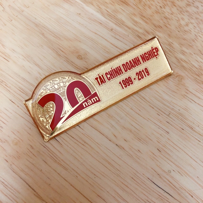 Bảng tên nhân viên đồng ăn mòn cao cấp - in theo yêu cầu