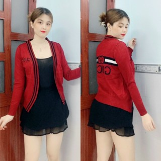 Áo khoác len nữ viền sọc họa tiết sau lưng