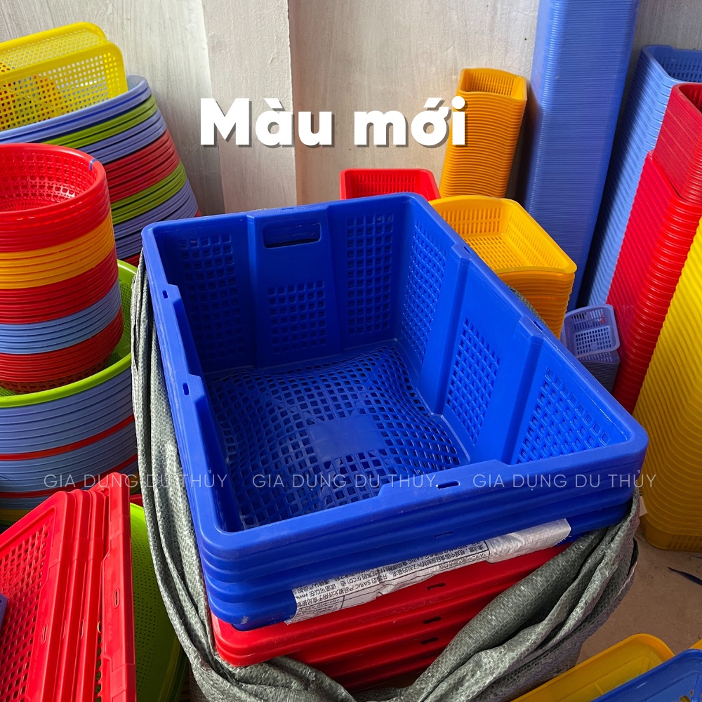 Sóng nhựa chử nhật lưới hở, rổ nhựa Nguyên Phát màu đen có nắp đậy, kích thước 600x400x260mm, nhựa pp cứng cáp chắc chắn