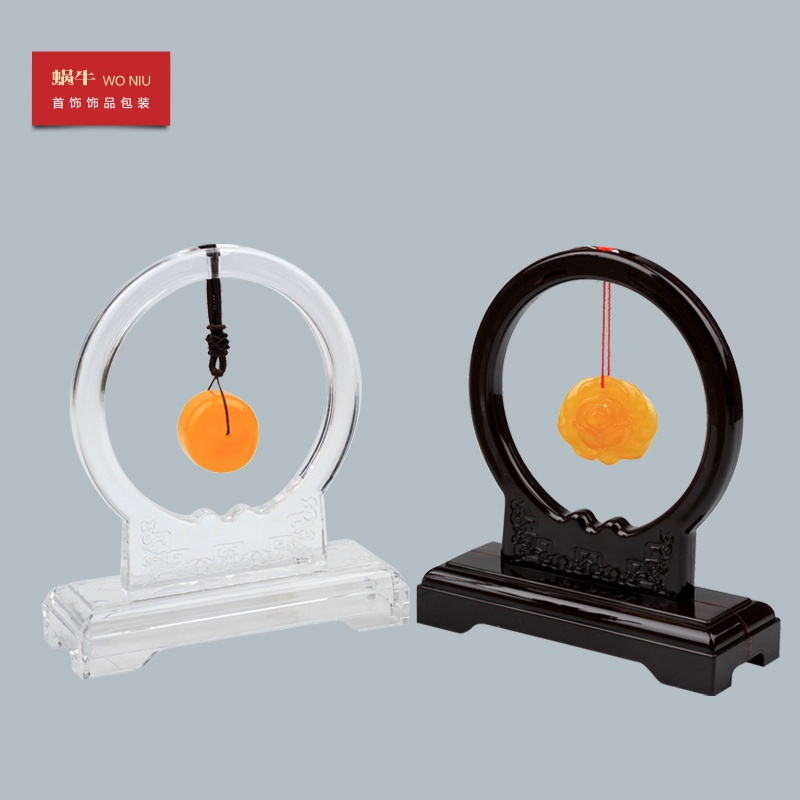 Kệ khung tròn trưng mặt dây chuyền, trang sức bằng nhựa cao cấp