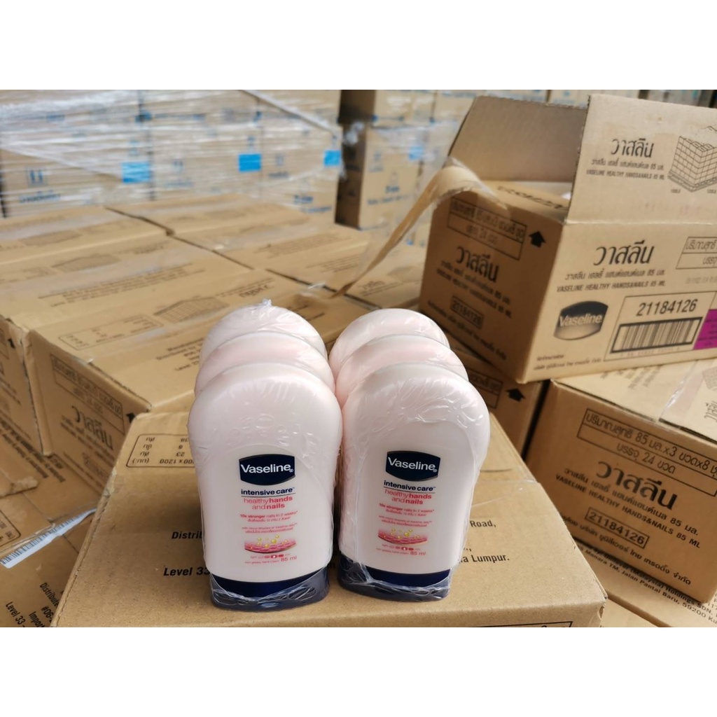 Kem dưỡng da tay Vaseline Deep Moisture Hand & Nail Cream 60ml