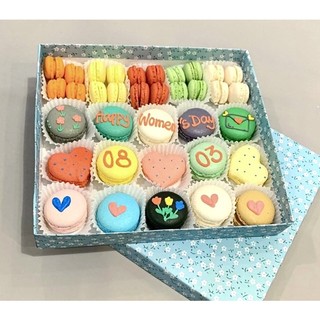 Set bánh macaron 20/10 - 8/3