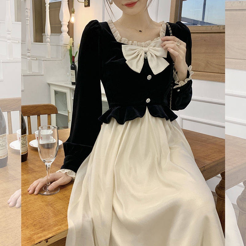 Váy babydoll Xiaoxiang Đầm Nhung Đen Giả Hai Mảnh Dáng Dài Cổ Vuông Thời Trang Thu Đông