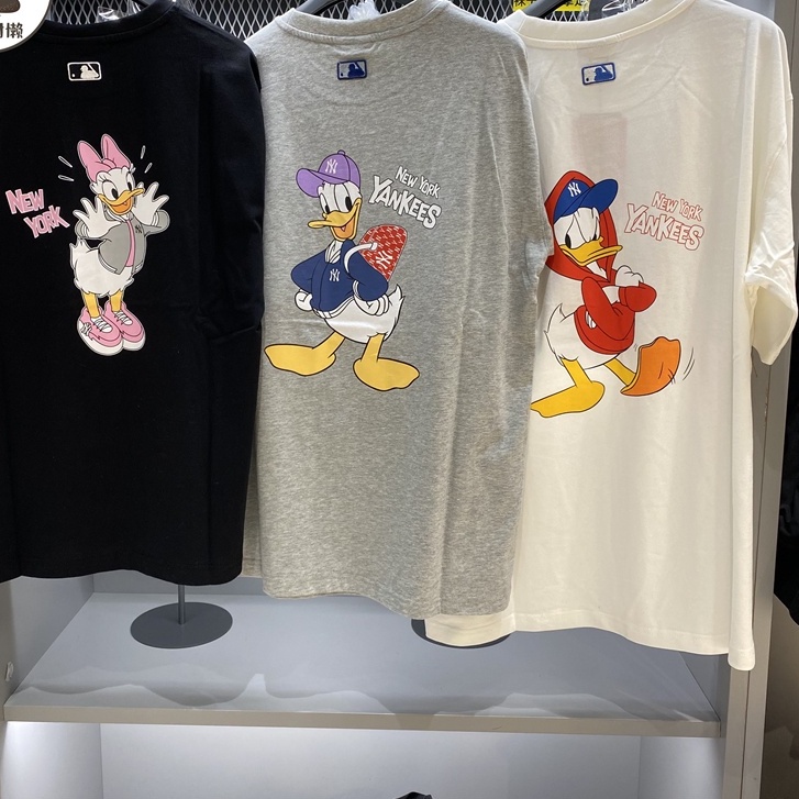 Disney Áo Thun Mlb Ngắn Tay Cổ Tròn Họa Tiết Vịt Donald Hoạt Hình