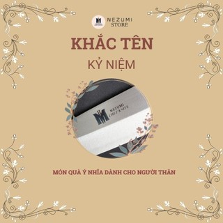 Khắc tên kỷ niệm lên dao