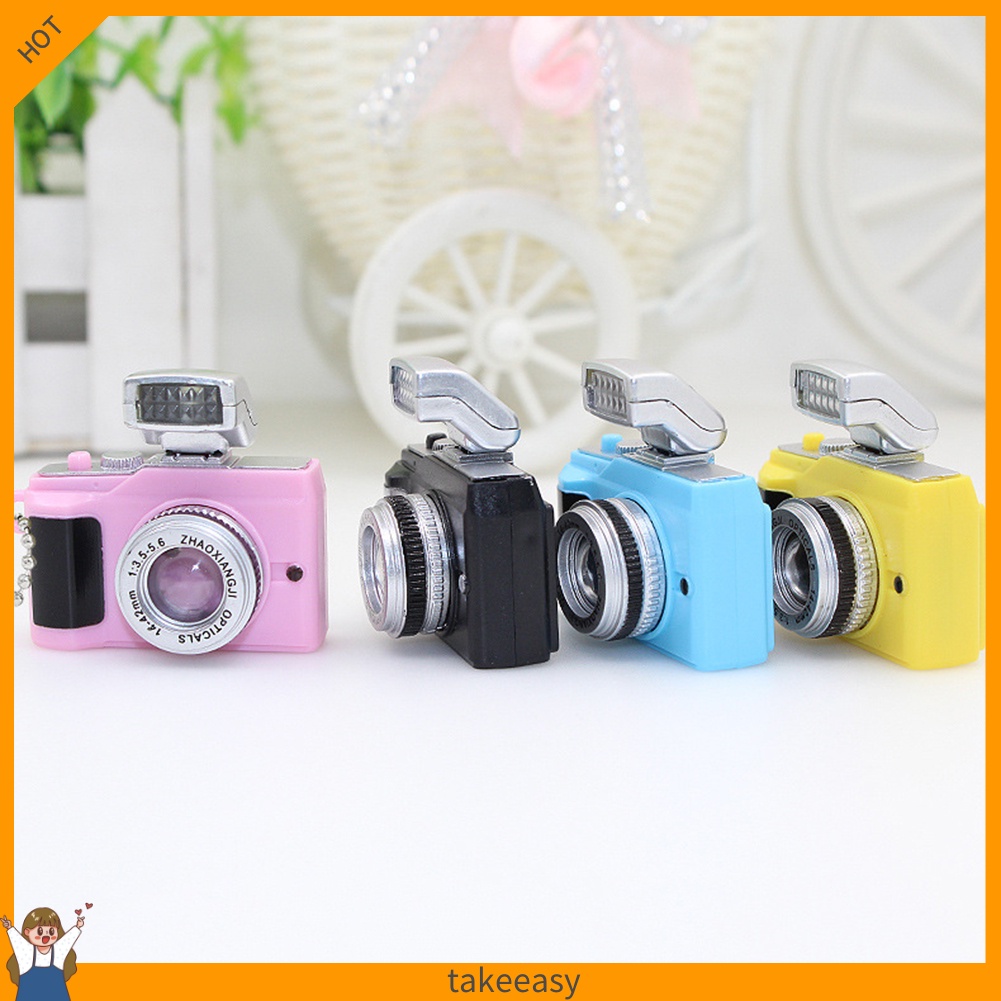 Móc Khóa Hình Máy Ảnh Có Đèn LED Và Âm Thanh Độc Đáo Trang Trí Điện Thoại