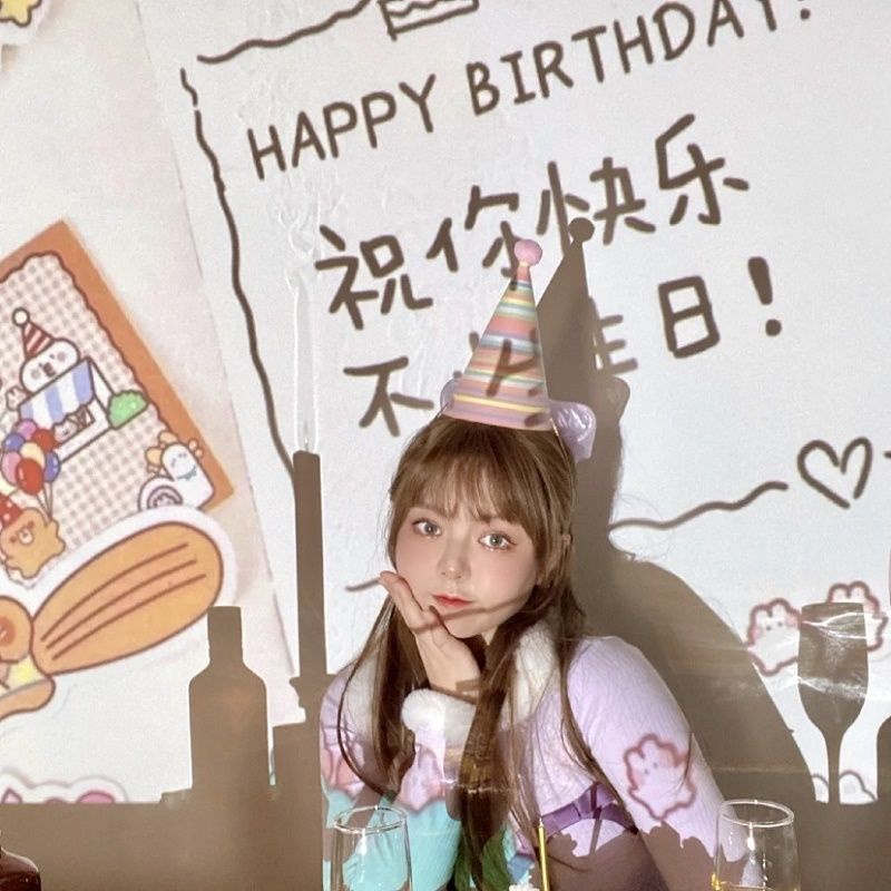 Đèn Chiếu Tạo Hiệu Ứng Ánh Sáng Chúc Mừng Sinh Nhật Độc Đáo Trang Trí Nhà Cửa