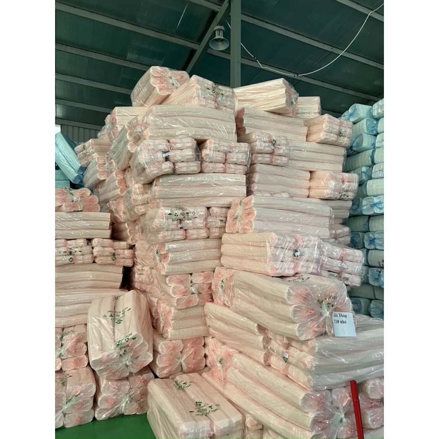 180 hộp xốp vuông nhỏ đựng xôi, bánh bao...