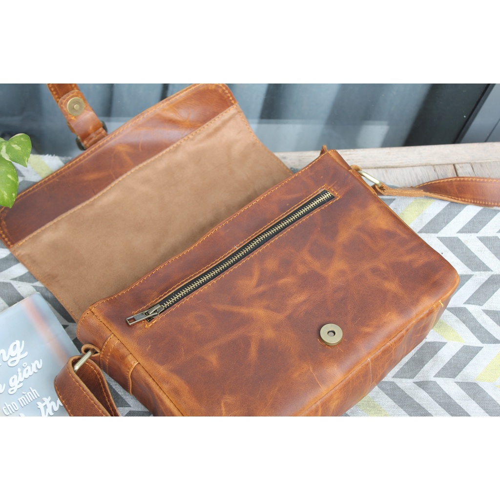 Túi đeo chéo Da bò sáp ngựa điên BF108 Da bò thật thời trang nam