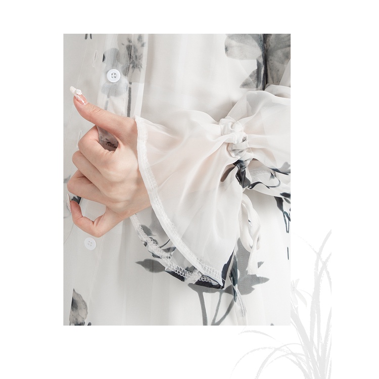 ((M &amp; E) Áo Tay Loe Chống Nắng Màu Trắng Đen Phong Cách Trung Hoa Cổ Điển Dùng Để Múa