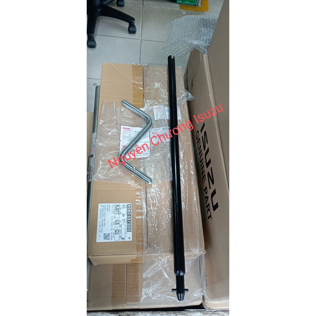 Bộ tay quay lốp dự phòng cho xe tải Isuzu hàng chính hãng