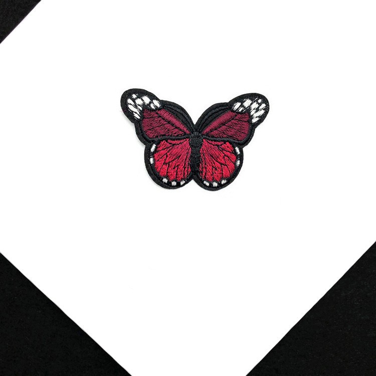Miếng Dán Ủi Quần Áo Hình Bướm 7 * 4CM