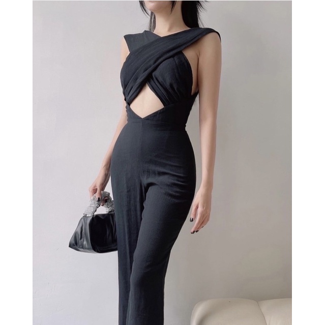 Jumpsuit Thiết Kế Cut Ngực