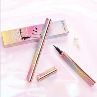 Bút kẻ mắt nước cầu vồng