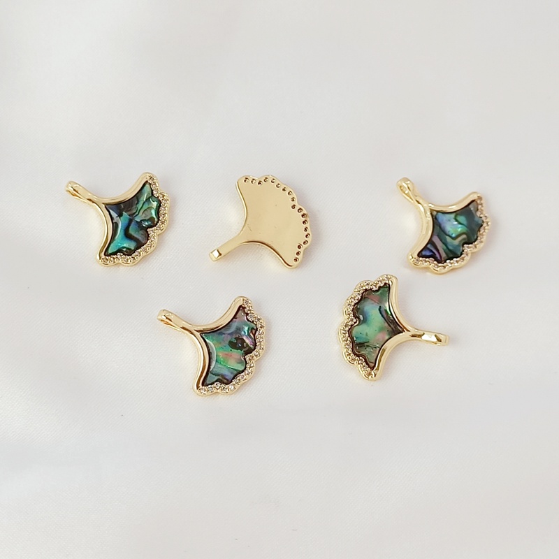 Mặt Dây Chuyền Mạ Vàng 14k Hình Quạt Đính Đá Zircon Nhiều Màu Sắc Tự Nhiên