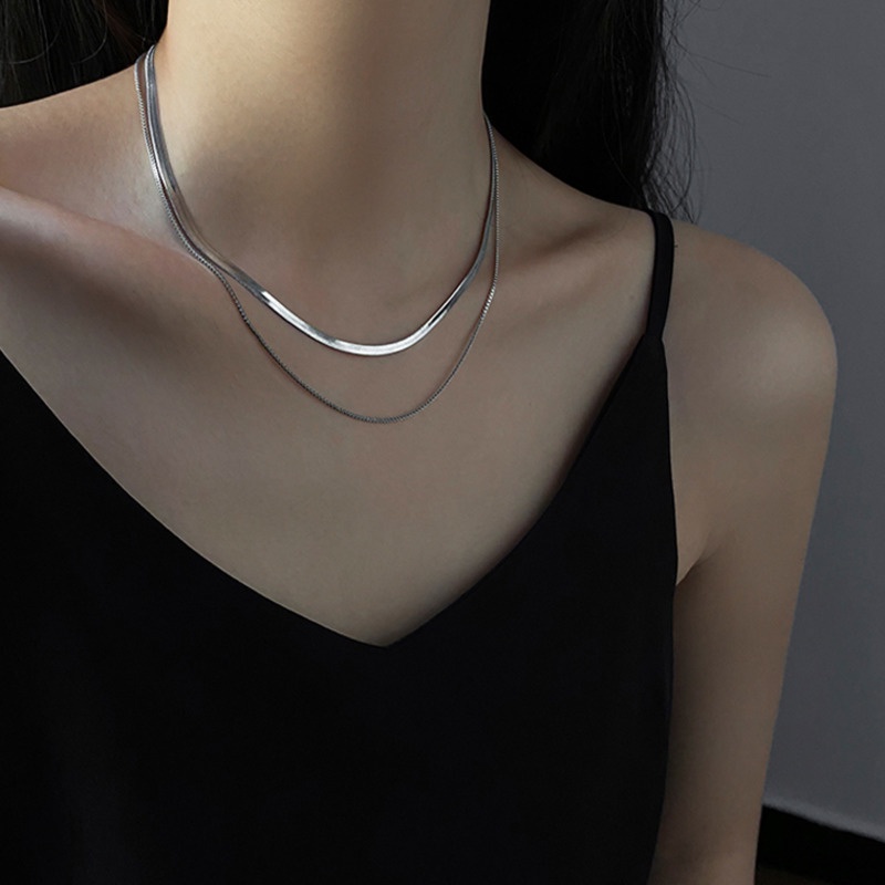 Vòng cổ Hai Lớp Kiểu Xương Rắn Phong Cách Âu Mỹ Cá Tính Đơn Giản Chất Lượng Cao Mới